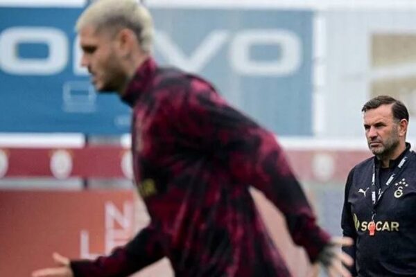 Okan Buruk’tan Icardi açıklaması: Kafasını k... Okan Buruk’tan Icardi açıklaması: Kafasını k...