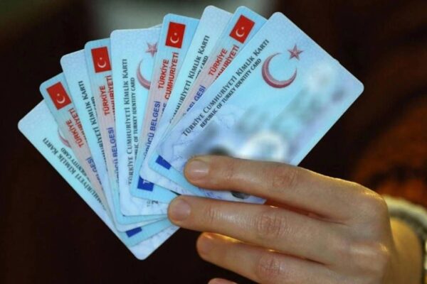 Eski tip ehliyette son tarih belli oldu: Yenilemey... Eski tip ehliyette son tarih belli oldu: Yenilemey...