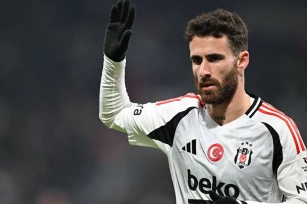 Beşiktaş’tan 4 isim için sakatlık açıklaması