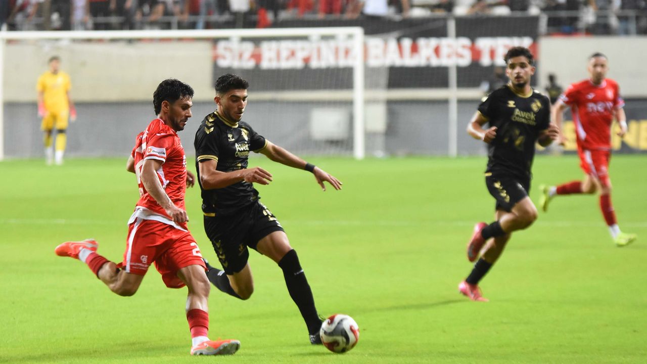 Altay evinde mağlup!