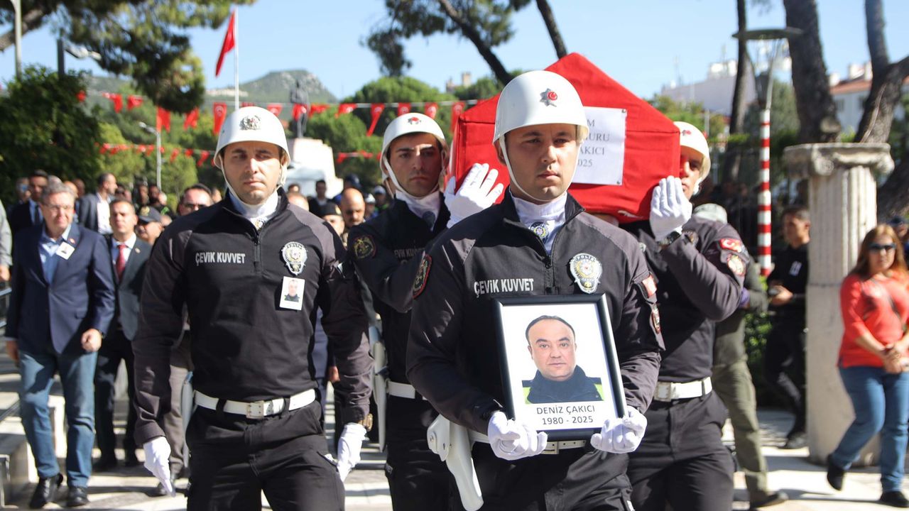 Muğla’da polis memuruna acı veda!