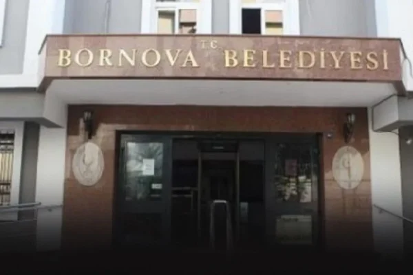 Bornova’da kadro değişimi! Bornova’da kadro değişimi!