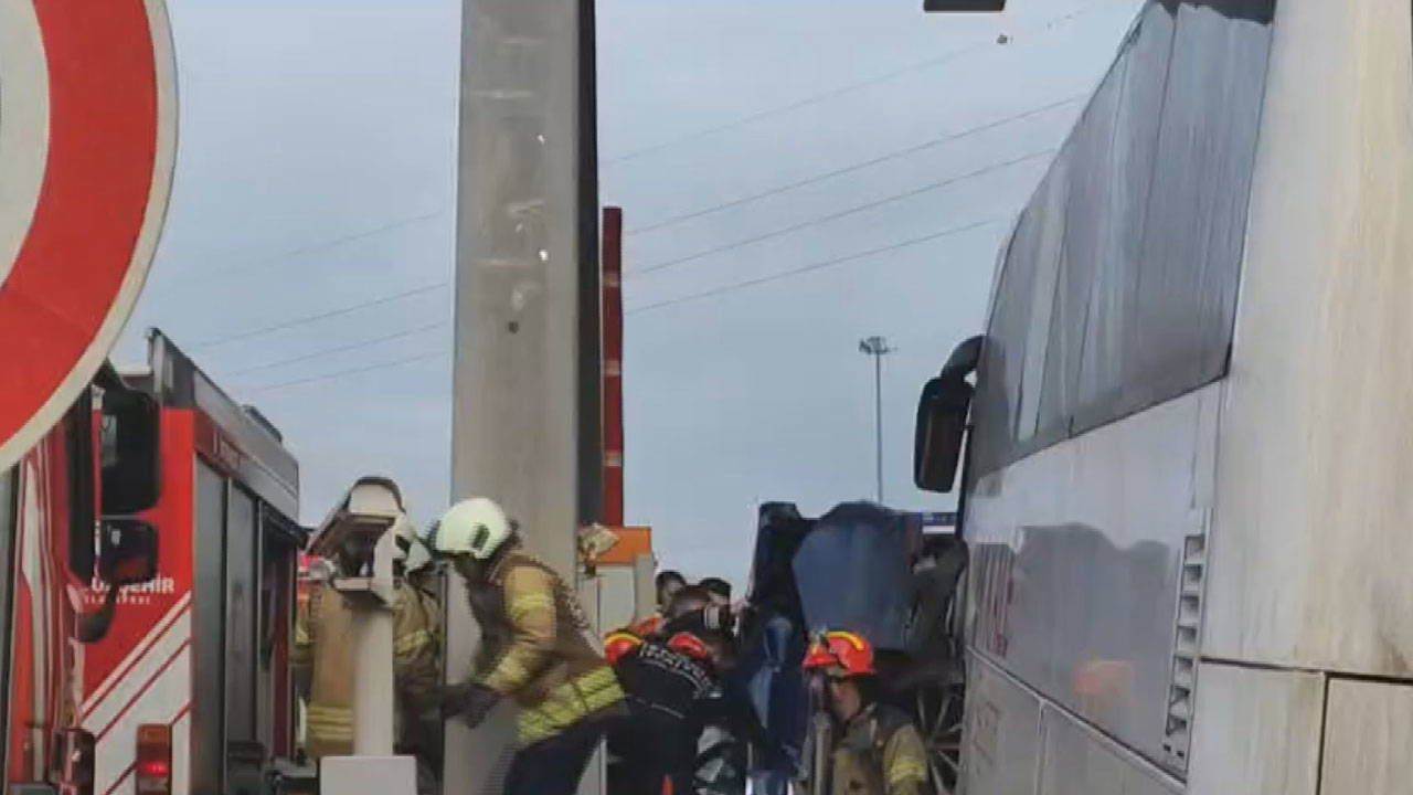 Kuzey Marmara Otoyolu’nda feci kaza: 2 ölü, 1 yaralı!