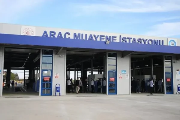 Araç muayene ücretlerine zam: İşte 2026 tarifesi Araç muayene ücretlerine zam: İşte 2026 tarifesi