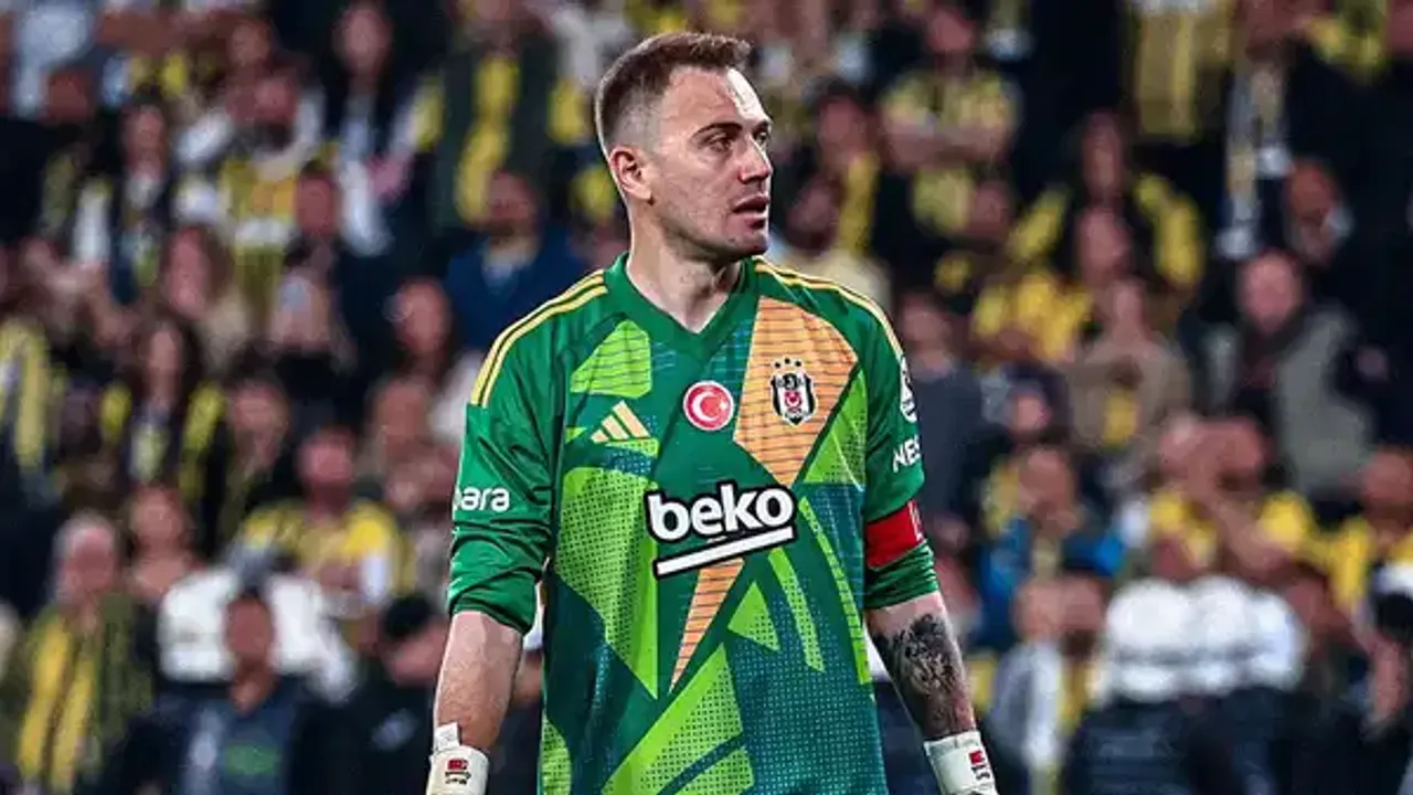 Resmi açıklama geldi: Beşiktaş, Mert Günok ile yollarını ayırdı!