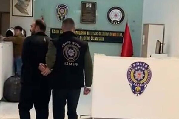 İzmir’de suç makinesi yakayı ele verdi İzmir’de suç makinesi yakayı ele verdi