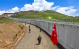 İran’a saldırısı sonrası ‘sınırdan kaç...