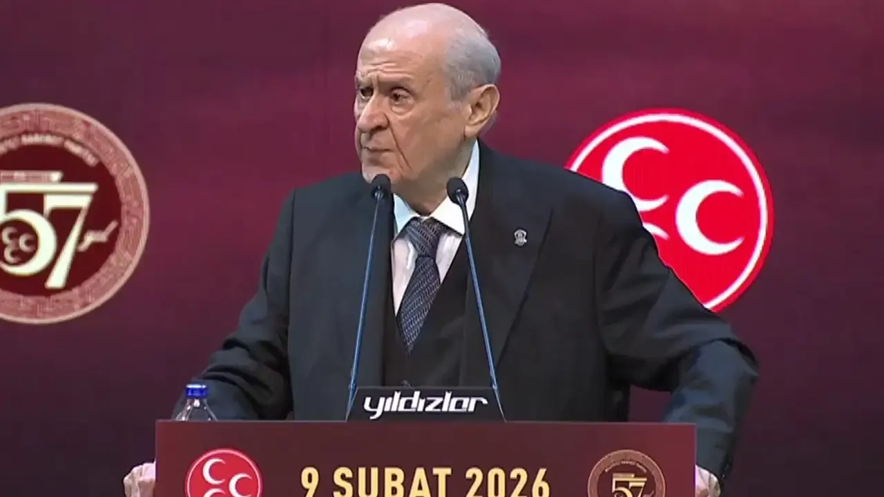 Bahçeli’den sert açıklamalar: Siyasi devşirmeler siz kimsiniz?