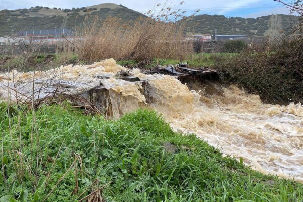 Manisa’da dereler taştı: Tarım arazileri su ... Manisa’da dereler taştı: Tarım arazileri su ...