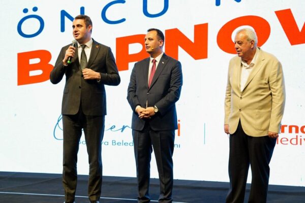 AK Parti’den Bornova’nın 2 yıllık sunu...