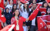 Avrupa Şampiyonu Nehir’e Turgutlu’da coşkulu karşı... Avrupa Şampiyonu Nehir’e Turgutlu’da coşkulu karşı...