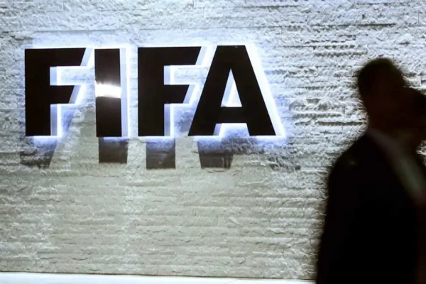 FIFA’dan 3 Türk kulübüne transfer yasağı!