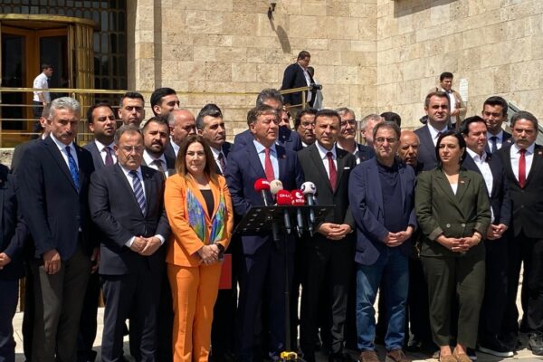 CHP’li 72 il başkanından ‘kurultayR... CHP’li 72 il başkanından ‘kurultayR...
