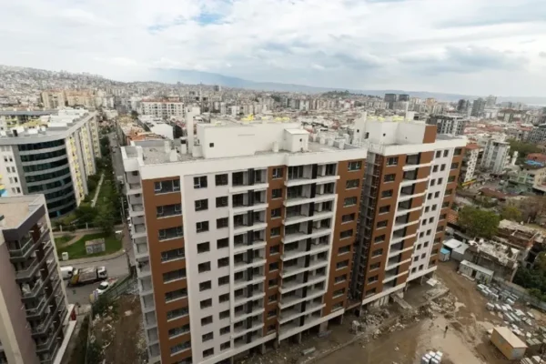 Örnekköy’de ödeme krizi… İnşaat durdu ... Örnekköy’de ödeme krizi… İnşaat durdu ...