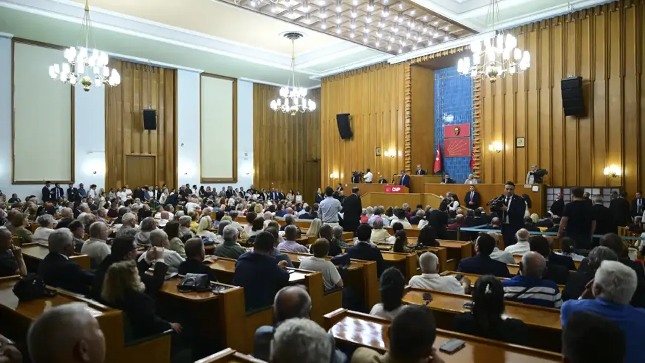 İki vekilden karar: CHP’de kalacağız