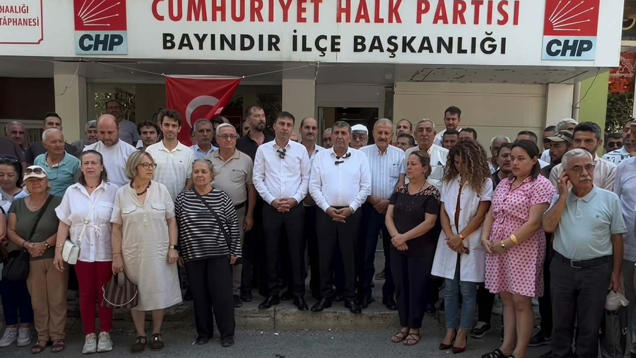 CHP’den toplu istifa: Bayındır YENİ Parti yolunda!