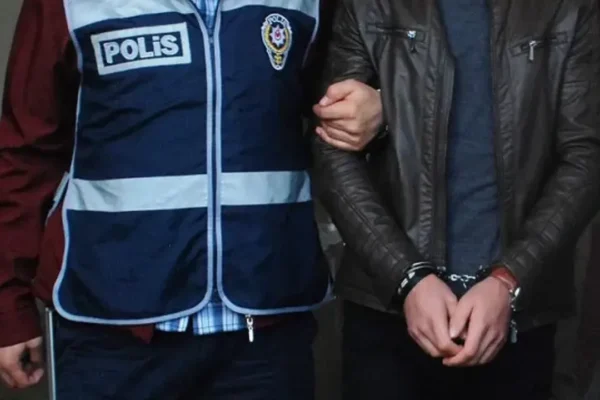 Bodrum’da suç örgütü elebaşını öven işletmec... Bodrum’da suç örgütü elebaşını öven işletmec...
