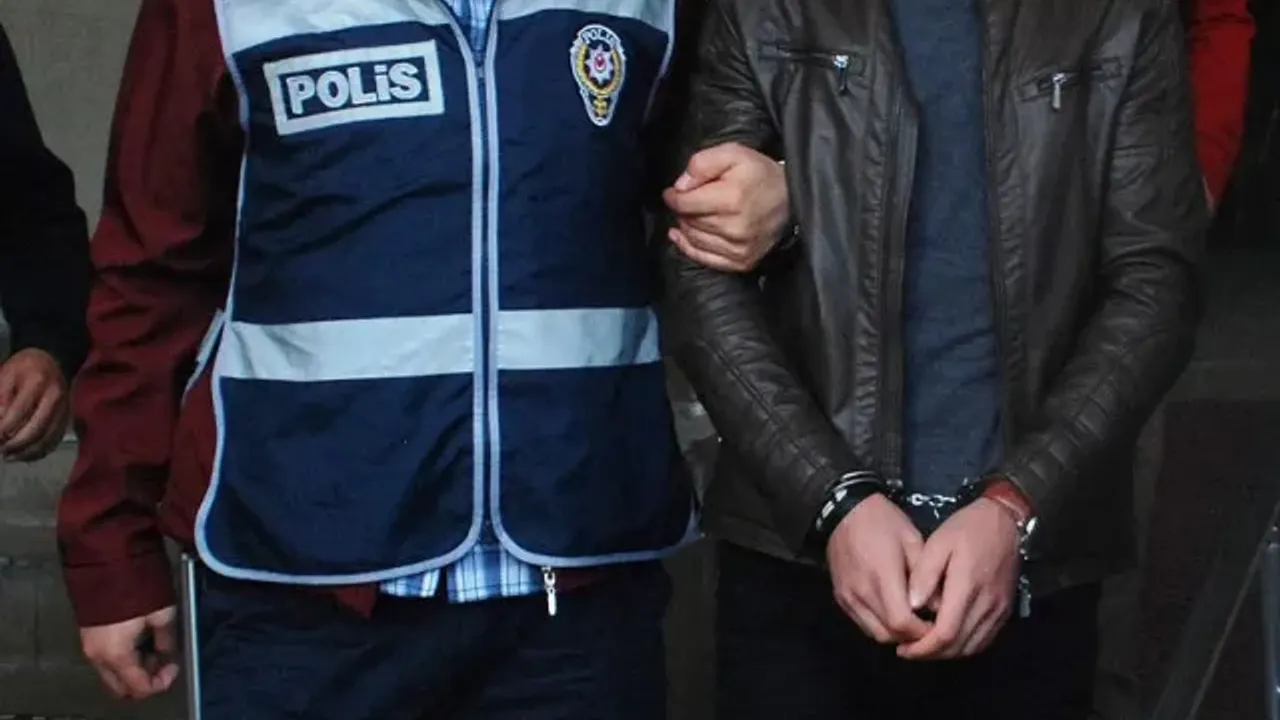 Bodrum’da suç örgütü elebaşını öven işletmeci tutuklandı