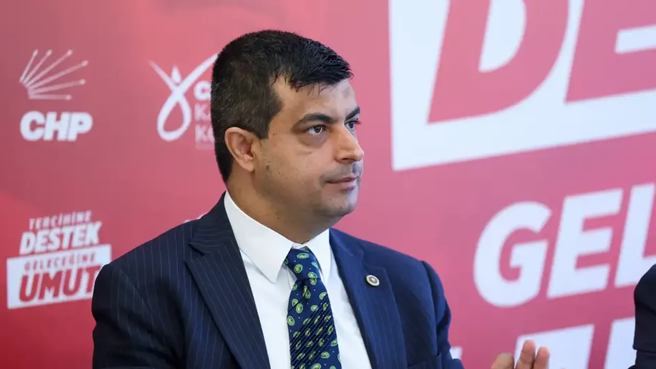 CHP Genel Merkezi’nden ‘Menderes’ yorumu: Yol kazası!