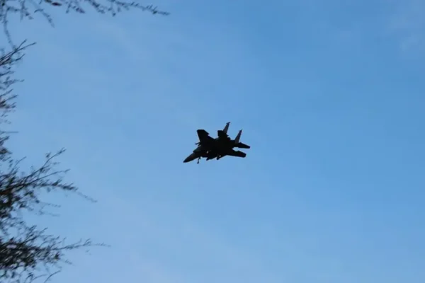 İranlı pilotlar Katar tarafından esir alındı
