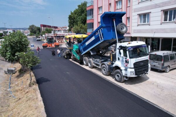 Kula’da asfalt seferberliği
