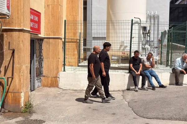 Sivas’ta KKKA yine can aldı: Aynı aileden ik... Sivas’ta KKKA yine can aldı: Aynı aileden ik...