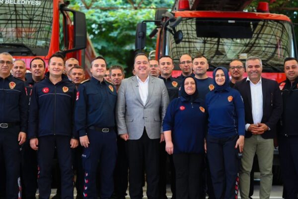 Dutlulu, itfaiye personeliyle buluştu: “Hepiniz bi...