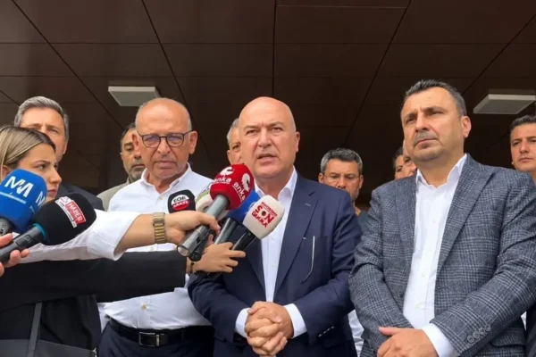 YENİ Partili Bakan’dan Bakan Çiftçi’ye Turgutlu te... YENİ Partili Bakan’dan Bakan Çiftçi’ye Turgutlu te...