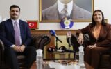 AK Partili İnan’ın Foça ziyaretinde ÖzelR...