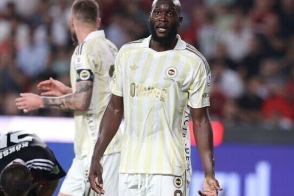Fenerbahçe’de Romelu Lukaku şoku!